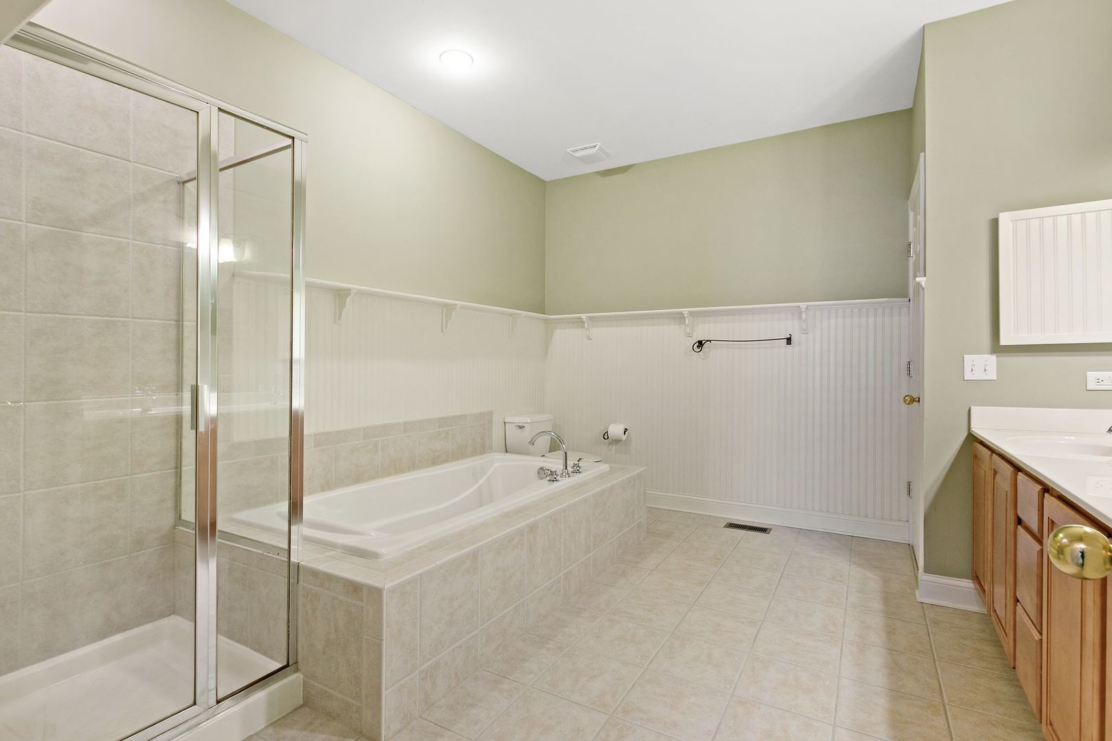 520 Bridgestone Court Inverness, IL 60010 - Photo 15 of 42