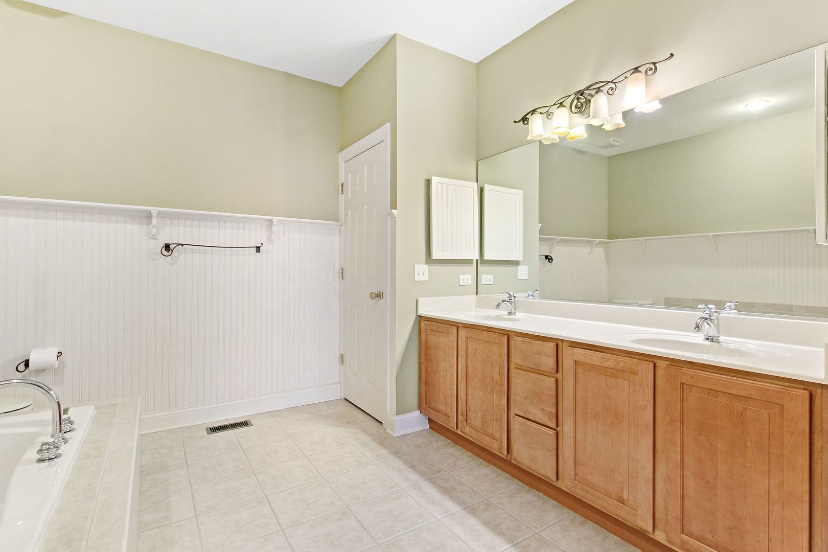 520 Bridgestone Court Inverness, IL 60010 - Photo 16 of 42