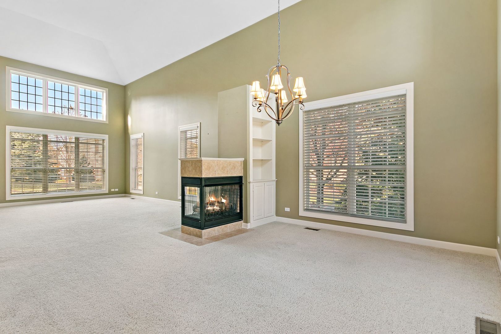 520 Bridgestone Court Inverness, IL 60010 - Photo 7 of 42