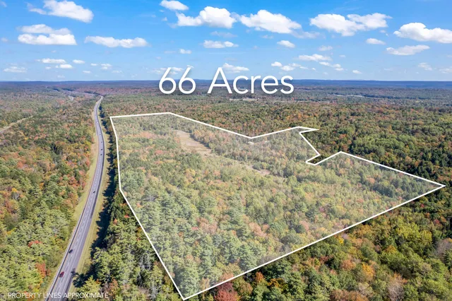 $369,000 | 83 Hemlock Hill Lane, Bowdoinham, ME 04008