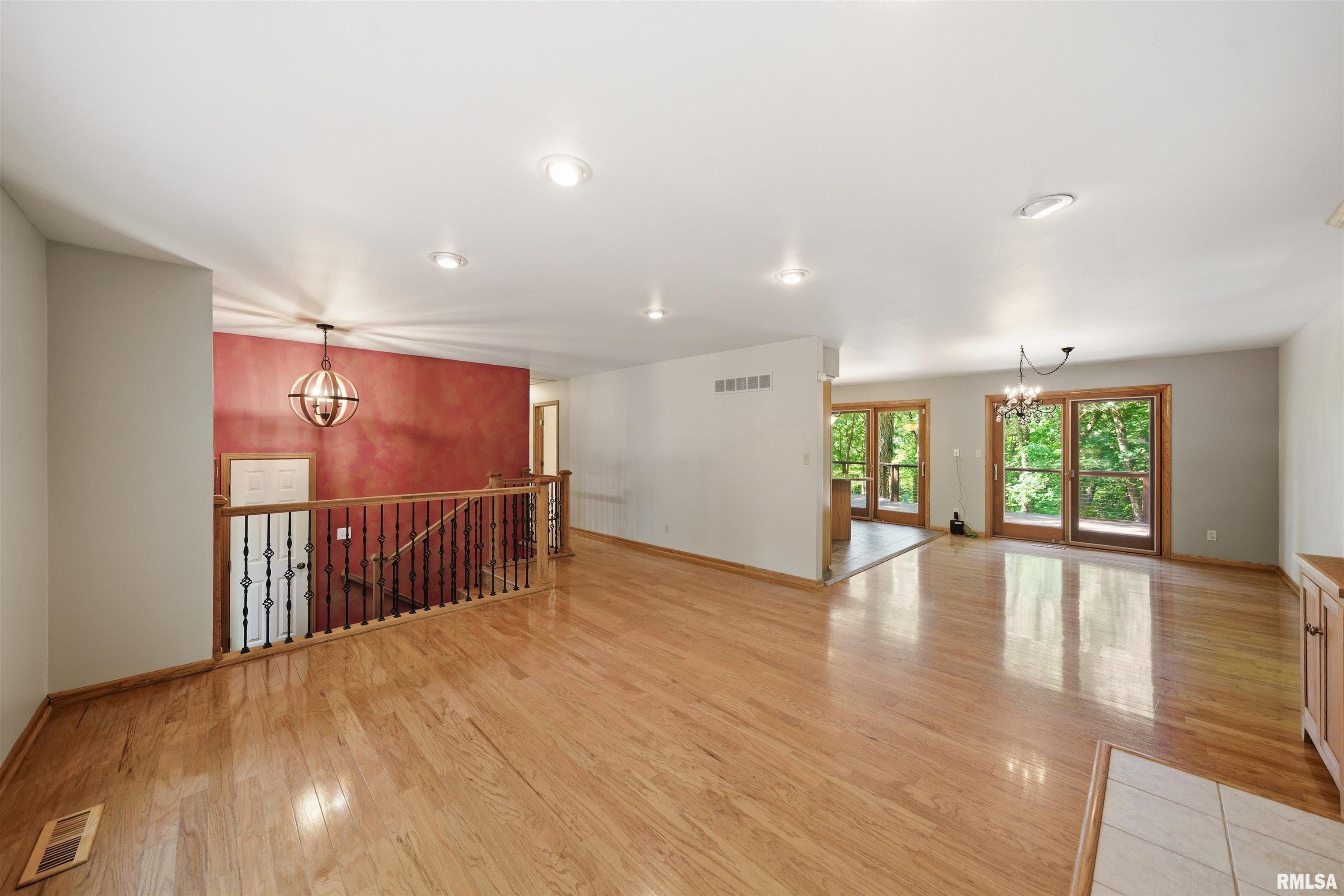 1323 East Truitt Road Chillicothe, IL 61523 - Photo 9 of 96