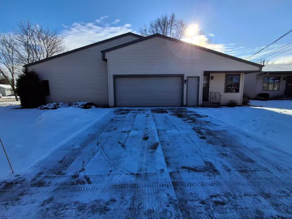$219,900 | 3503 Joseph Road, Manitowoc, WI 54220