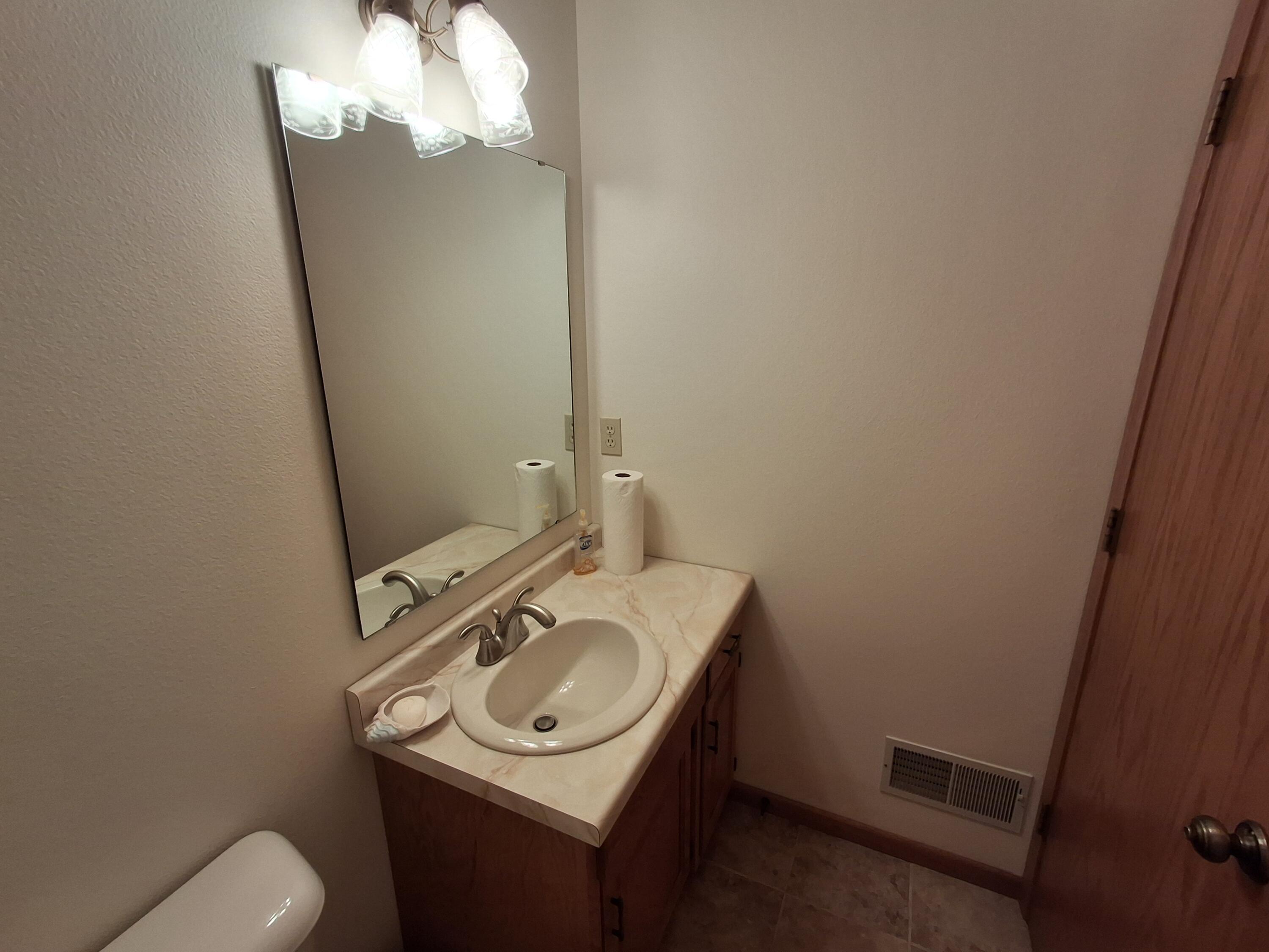 3503 Joseph Road Manitowoc, WI 54220 - Photo 21 of 37 1000003968