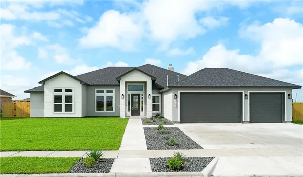$725,000 | 725 Mama Fefi Drive, Corpus Christi, TX 78414