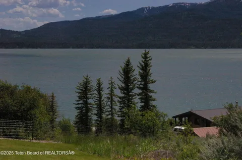 $699,000 | 189 Choke Cherry Lane, Irwin, ID 83428