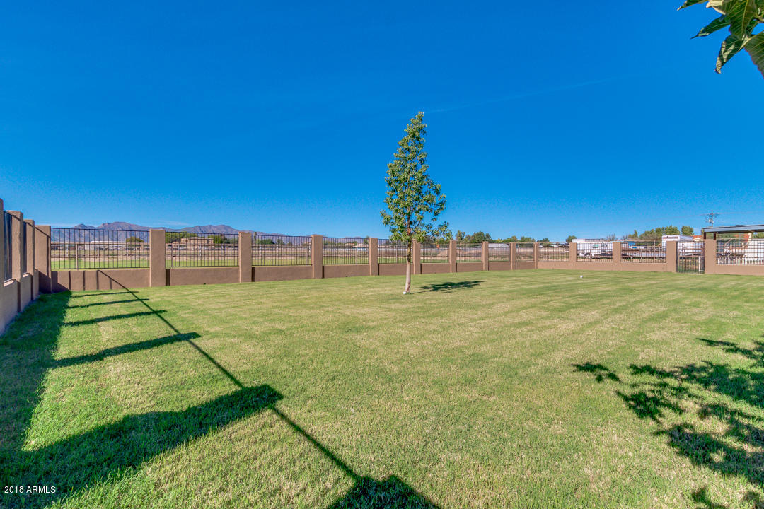 6816 North 171st Drive Waddell, AZ 85355 - Photo 26 of 54 26-171st