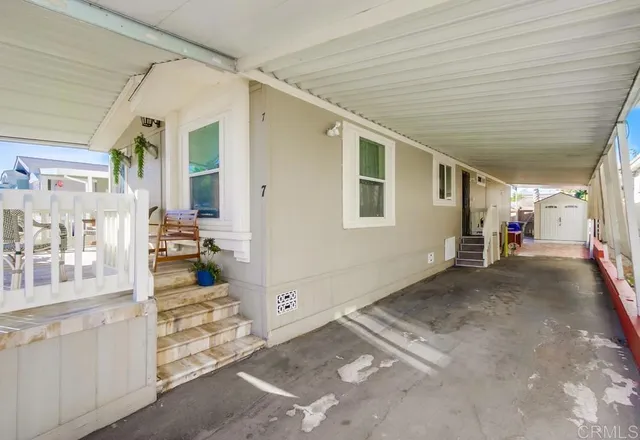 a view of a storage & utility room