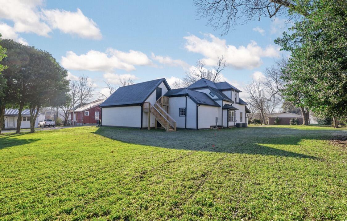 159 Poplar Street Dunlap, TN 37327 - Photo 4 of 33 IMG_5198