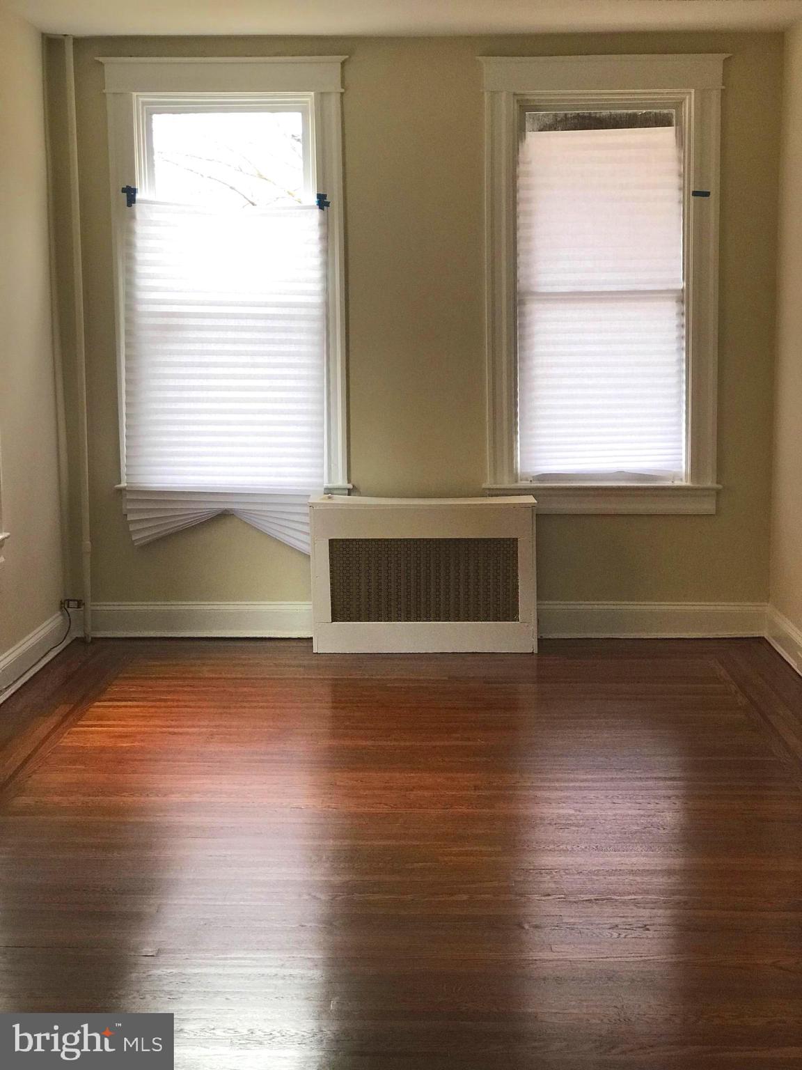 2 South Tremont Road Baltimore, MD 21229 - Photo 4 of 4