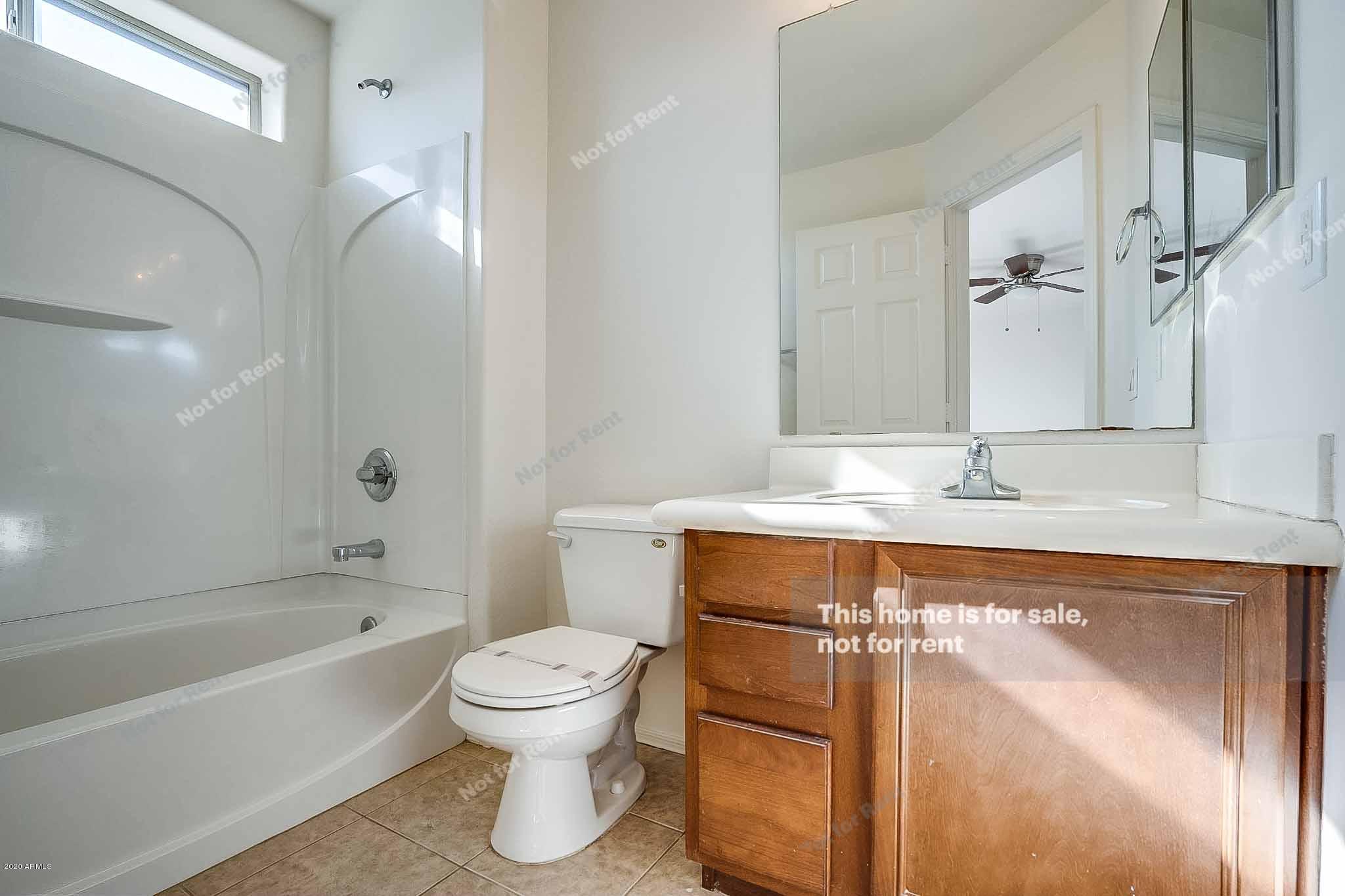 2529 West Carter Road Phoenix, AZ 85041 - Photo 14 of 22 photo_14