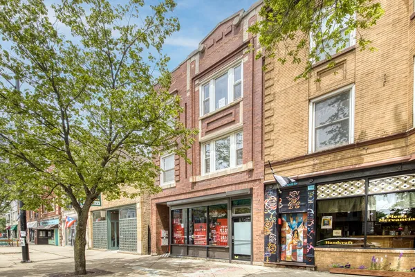$1,975 | 2630 West Division Street, Unit 2R, Chicago, IL 60622