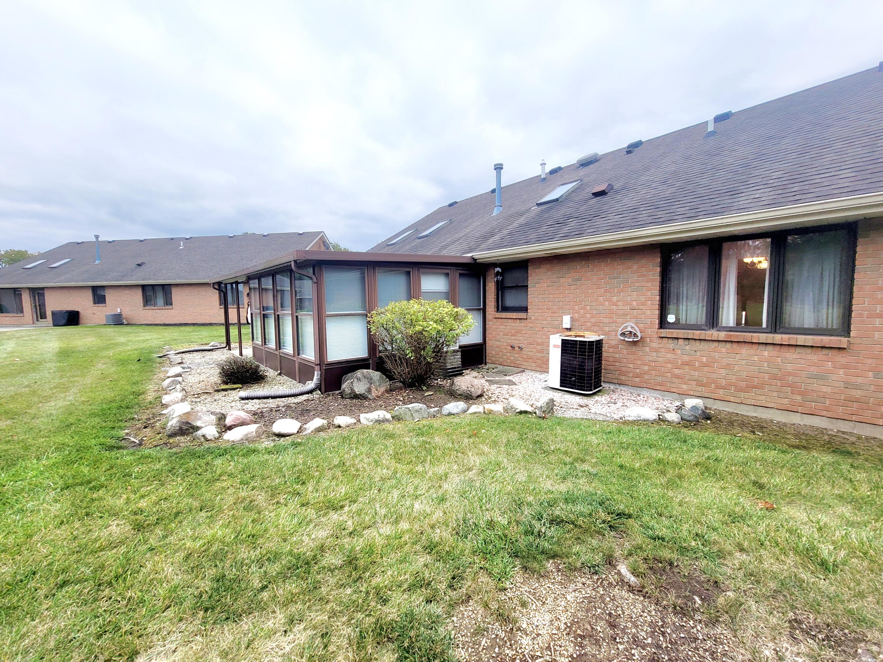 1842 Fox Ridge Drive, Unit 77 Springfield, OH 45503 - Photo 44 of 46
