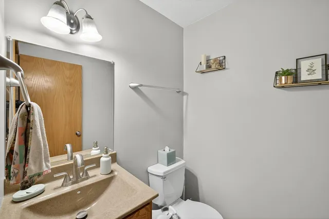 $240,000 | 738 Baylee Place Southwest, Pine Island, MN 55963