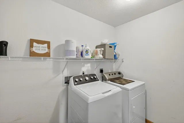 $240,000 | 738 Baylee Place Southwest, Pine Island, MN 55963