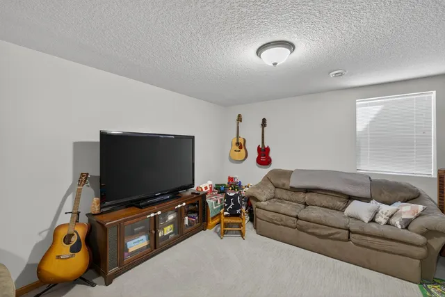 $240,000 | 738 Baylee Place Southwest, Pine Island, MN 55963