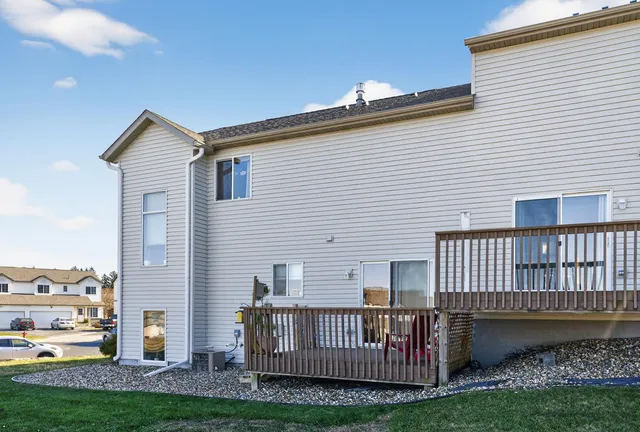 $240,000 | 738 Baylee Place Southwest, Pine Island, MN 55963