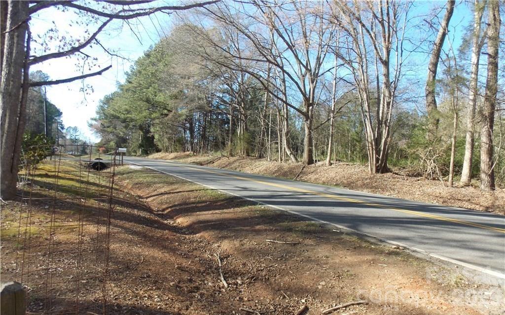 4350 Cureton Ferry Road Catawba, SC 29704 - Photo 3 of 5