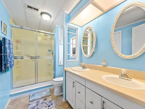 $3,400 | 806 South Jade Drive, Unit 806, Key Largo, FL 33037