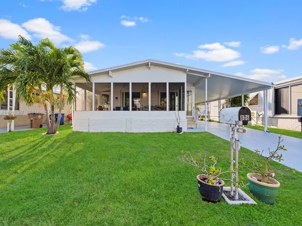 $3,400 | 806 South Jade Drive, Unit 806, Key Largo, FL 33037