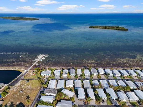 $3,400 | 806 South Jade Drive, Unit 806, Key Largo, FL 33037