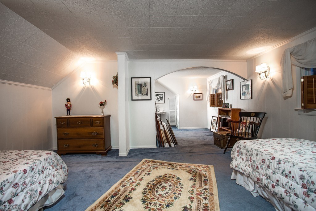 44 Ardmore Road Worcester, MA 01609 - Photo 16 of 30 Gallery Image 16