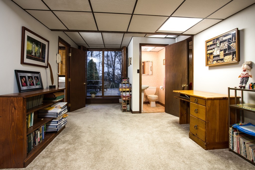 44 Ardmore Road Worcester, MA 01609 - Photo 23 of 30 Gallery Image 23