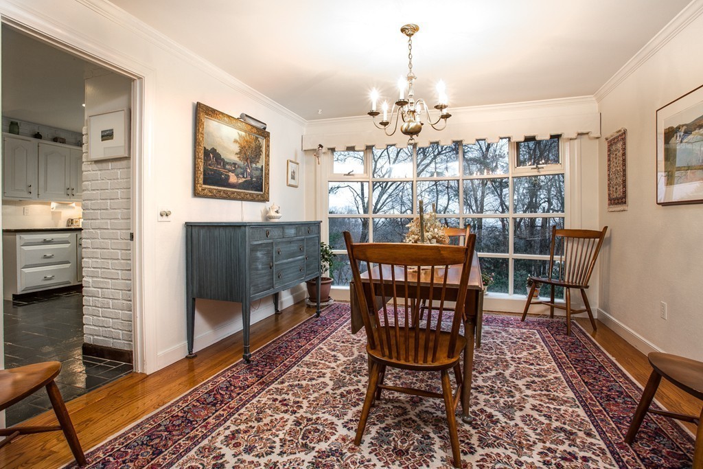44 Ardmore Road Worcester, MA 01609 - Photo 9 of 30 Gallery Image 9