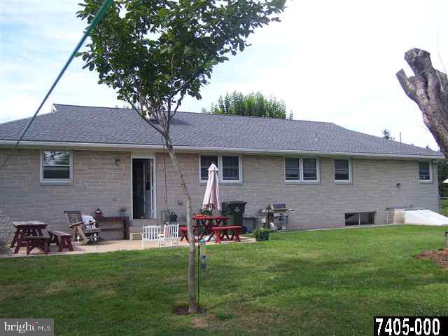 3461 Sycamore Road Dover, PA 17315 - Photo 17 of 23 Gallery Image 17