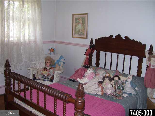 3461 Sycamore Road Dover, PA 17315 - Photo 8 of 23 Gallery Image 8