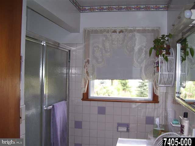 3461 Sycamore Road Dover, PA 17315 - Photo 9 of 23 Gallery Image 9