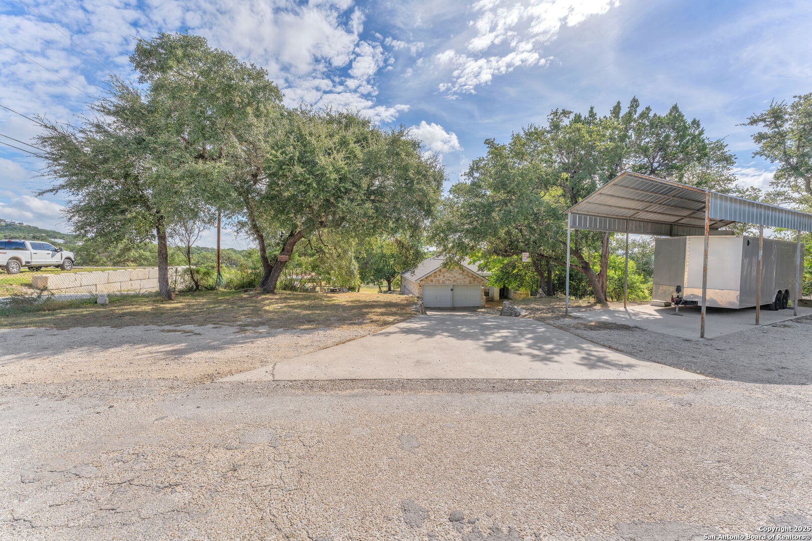 881 Georges Road Lakehills, TX 78063 - Photo 31 of 48