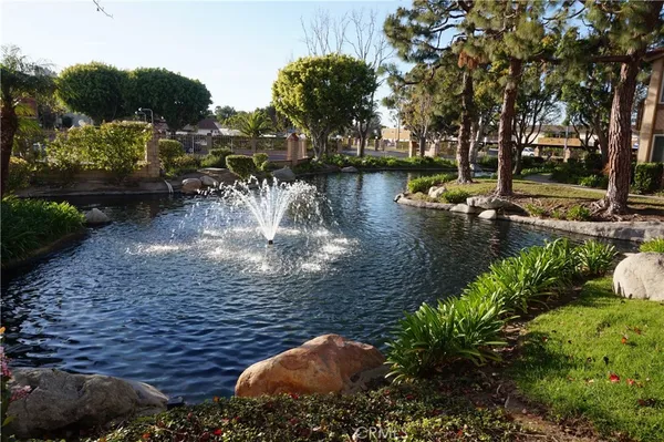 $3,000 | 16521 Grunion Lane, Huntington Beach, CA 92649