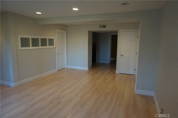 $3,000 | 16521 Grunion Lane, Huntington Beach, CA 92649