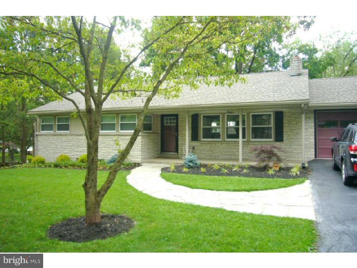 1704 Golf Road Reading, PA 19601 - Photo 1 of 20