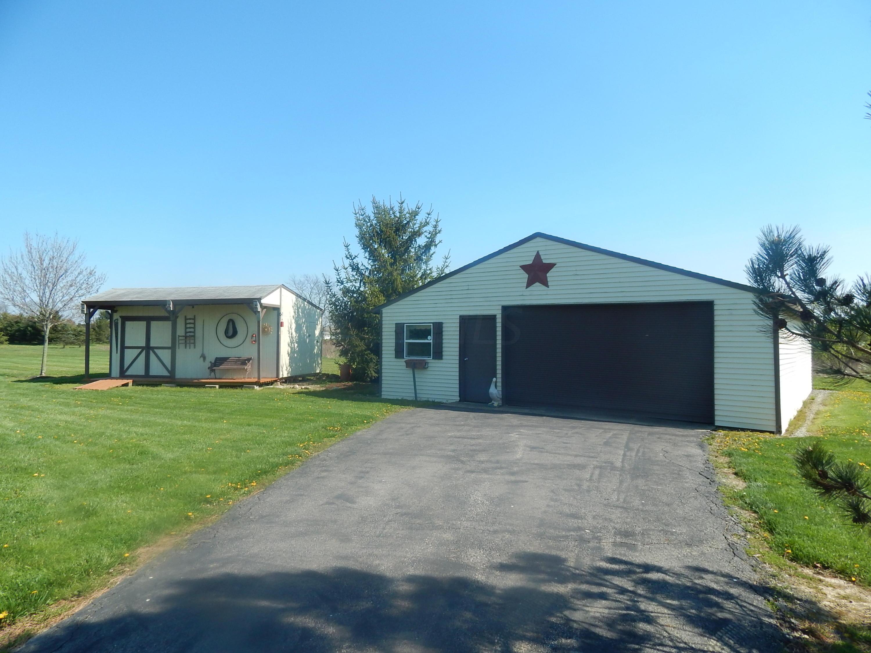 7175 Moore Road Delaware, OH 43015 - Photo 2 of 44
