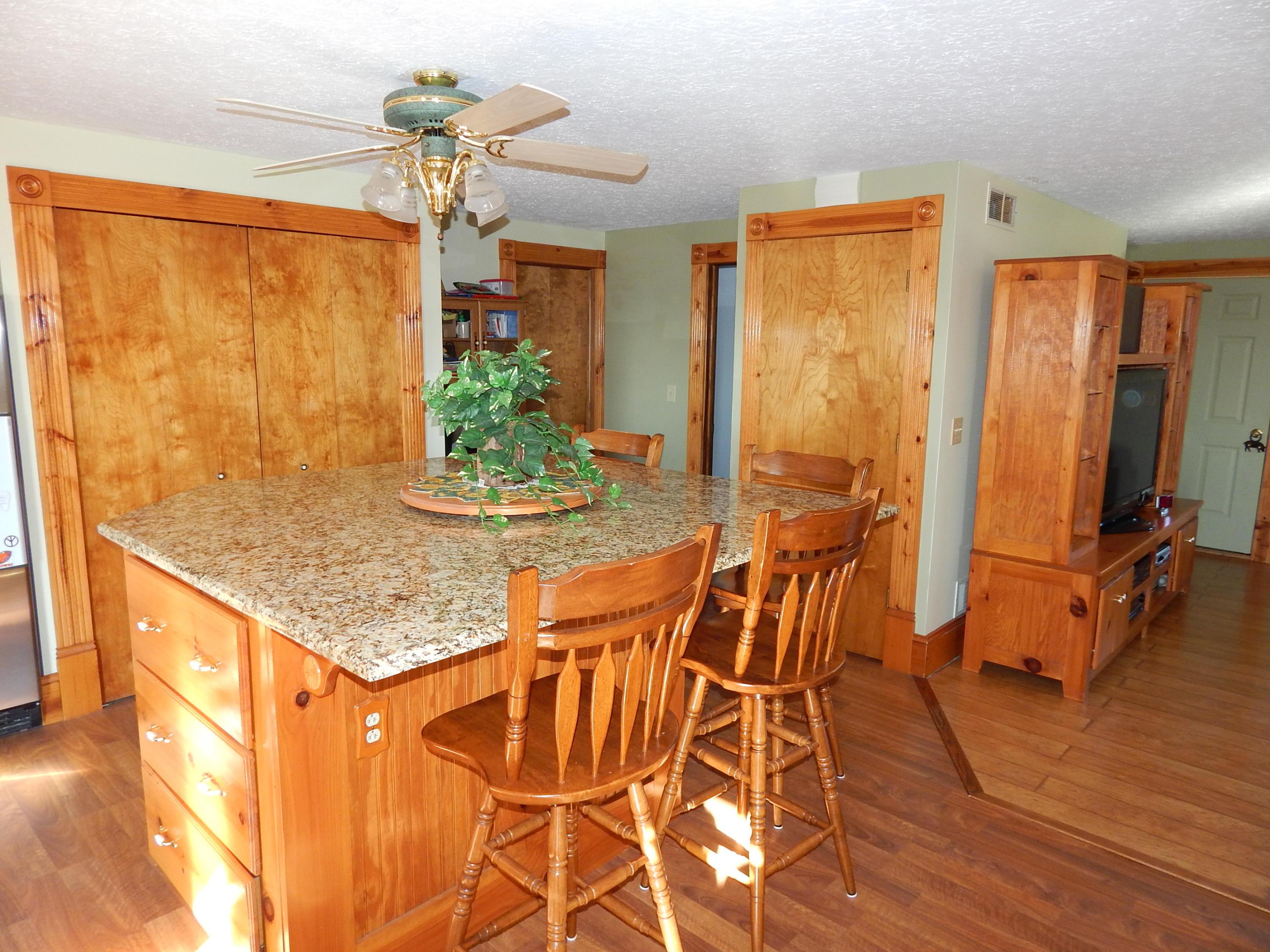 7175 Moore Road Delaware, OH 43015 - Photo 8 of 44