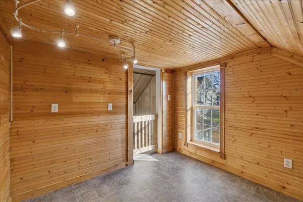 $175,000 | 311 East Pine Street, Edmore, MI 48829