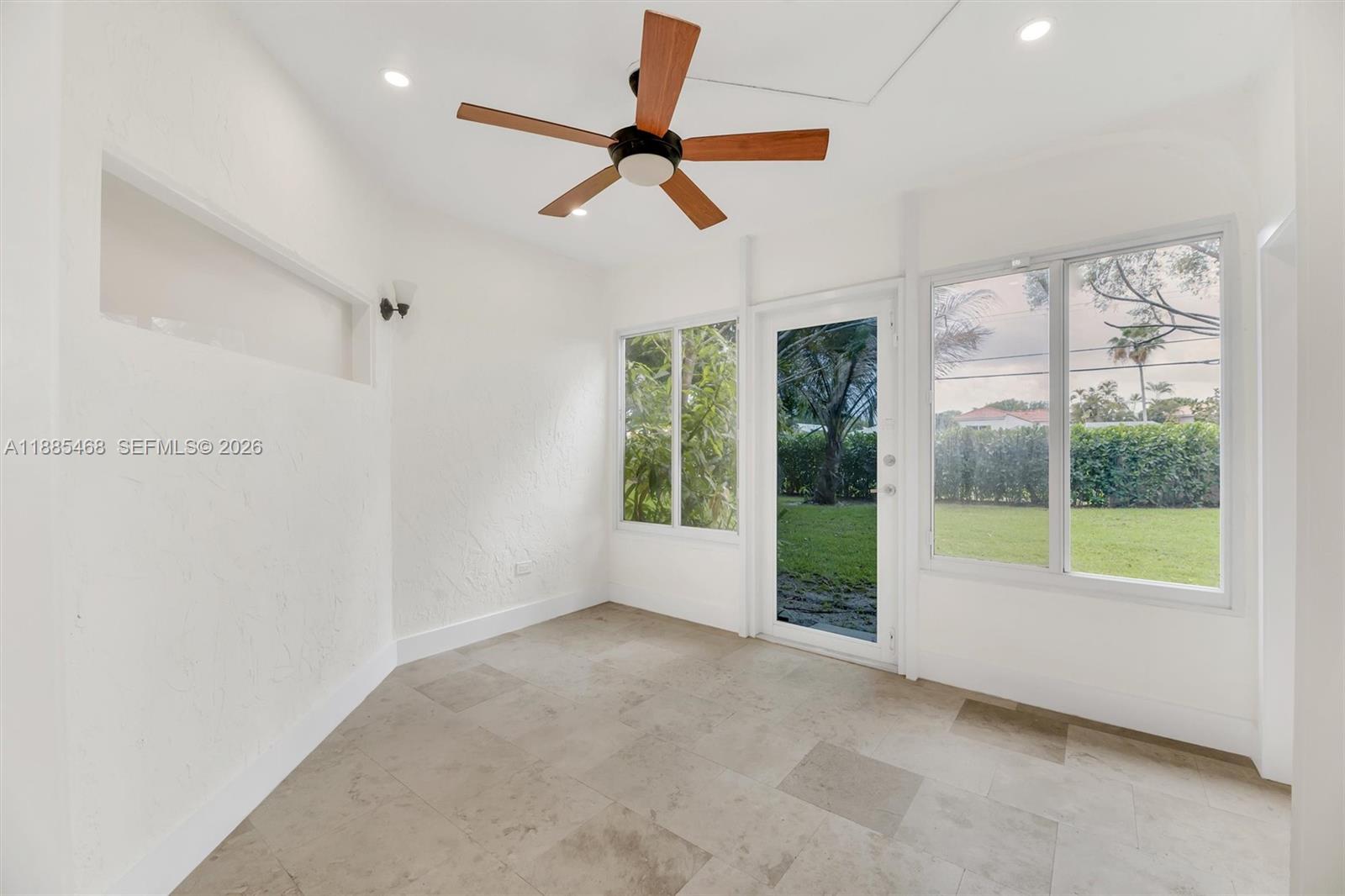 6538 Via Regina, Unit 9 Boca Raton, FL 33433 - Photo 8 of 23 Photo 8
