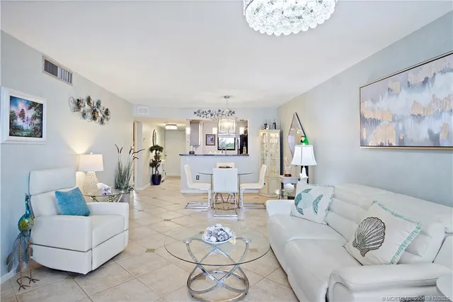 $2,900 | 9940 South Ocean Drive, Unit 309, Jensen Beach, FL 34957