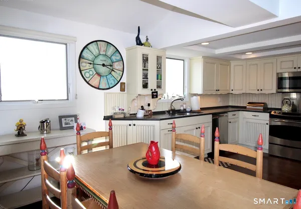 $2,500 | 147 Captains Drive, Westbrook, CT 06498