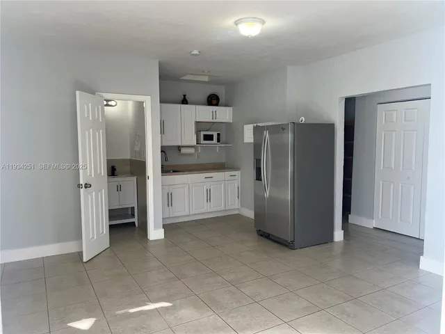 $1,200 | 26121 Southwest 130th Avenue, Homestead, FL 33032