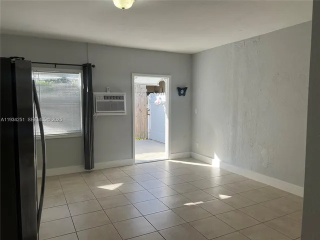 $1,200 | 26121 Southwest 130th Avenue, Homestead, FL 33032