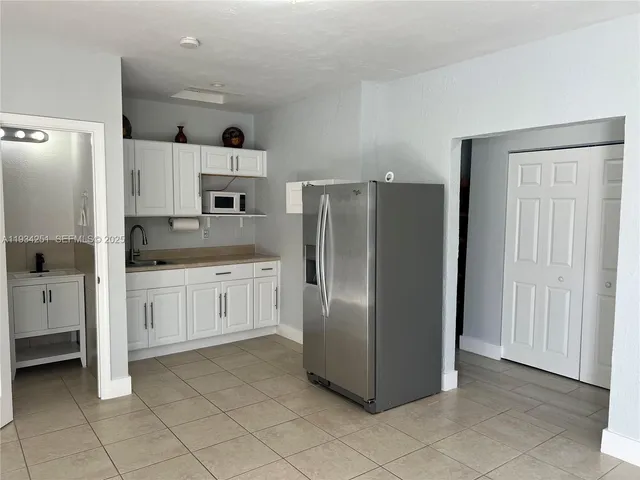 $1,200 | 26121 Southwest 130th Avenue, Homestead, FL 33032