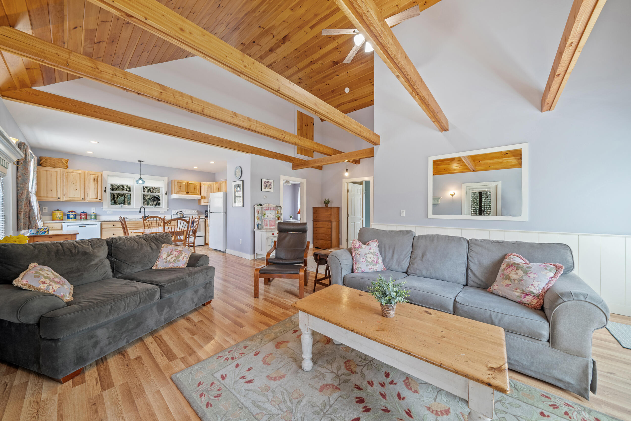 357 West Tisbury Road Edgartown, MA 02539 - Photo 23 of 37 56_dsc07523