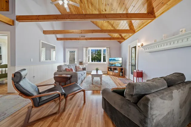 $2,650,000 | 357 West Tisbury Road, Edgartown, MA 02539