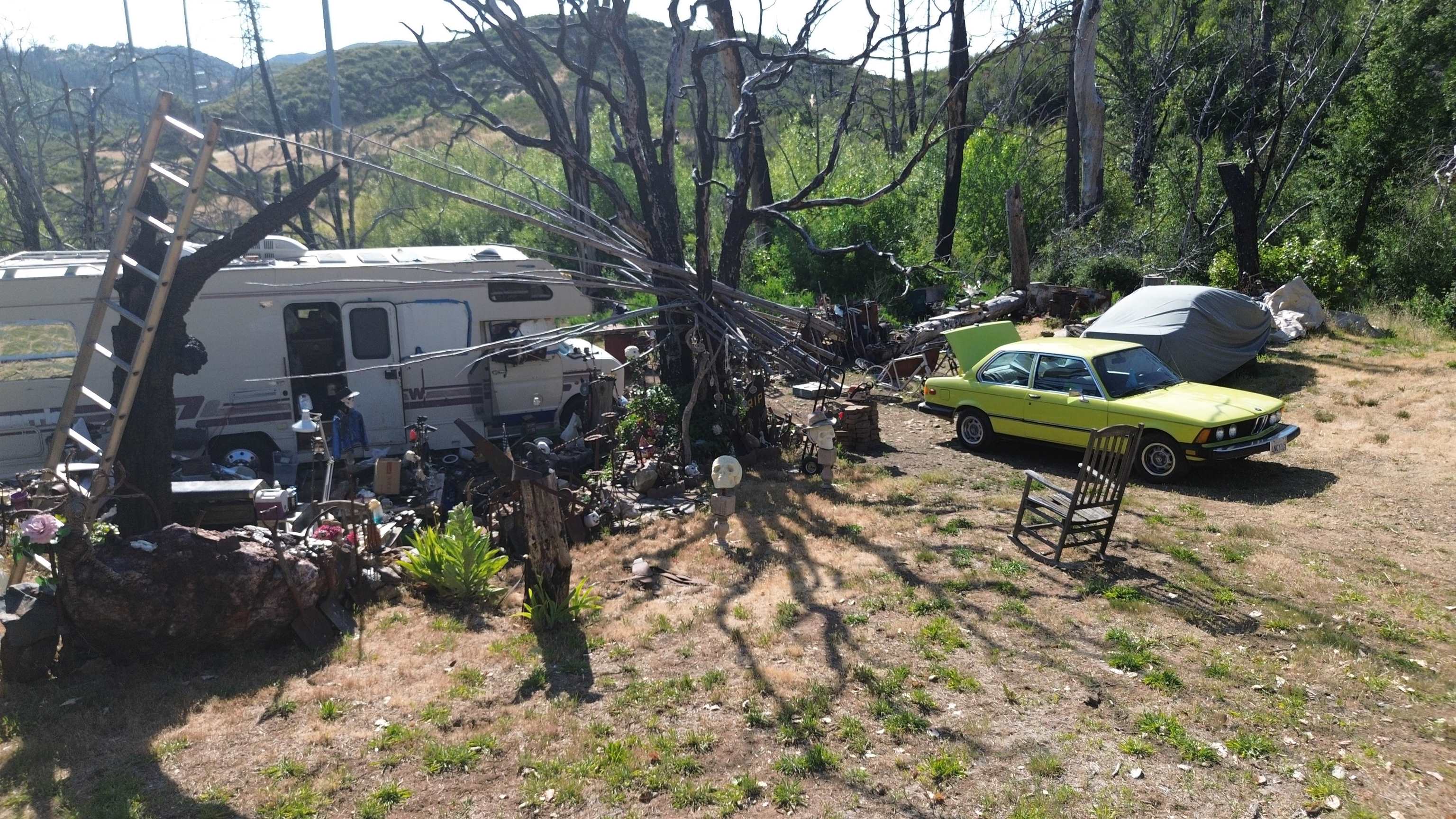 11311 Pine Flat Road Healdsburg, CA 95448 - Photo 26 of 45 a backyard of a house with lots of green space