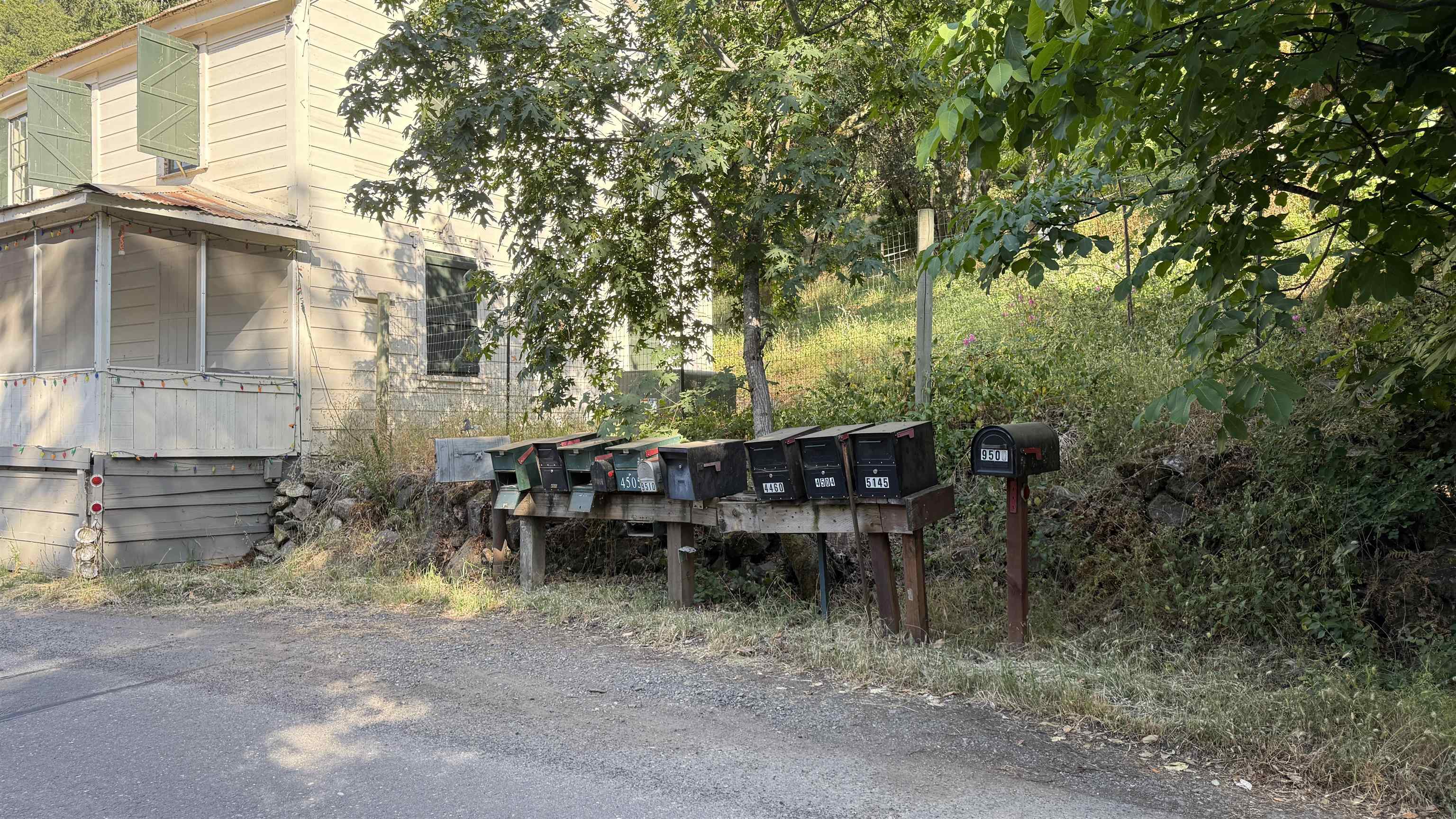 11311 Pine Flat Road Healdsburg, CA 95448 - Photo 44 of 45 a view of a house with backyard and sitting area