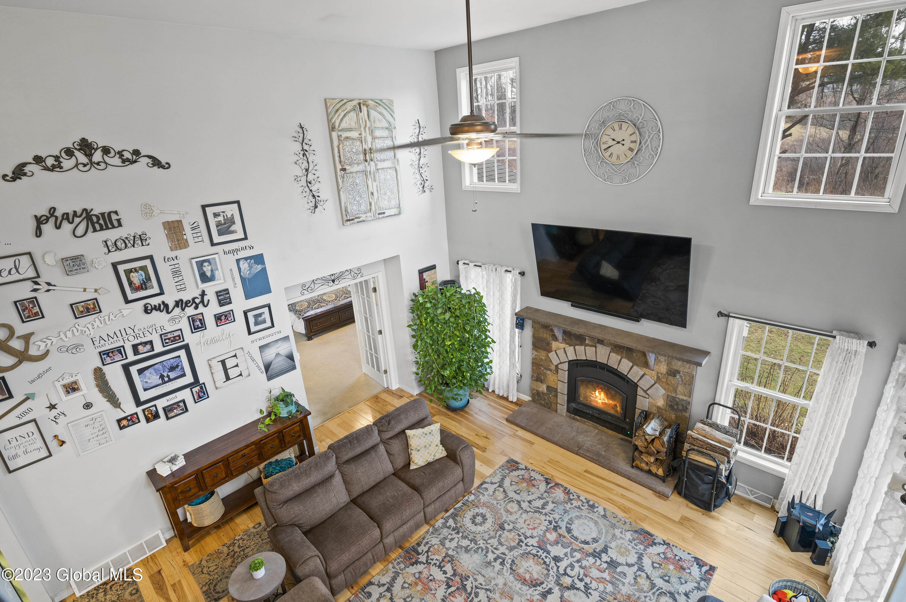 124-126 Stone Quarry Road Halfmoon, NY 12065 - Photo 24 of 73 33-FJD_8294
