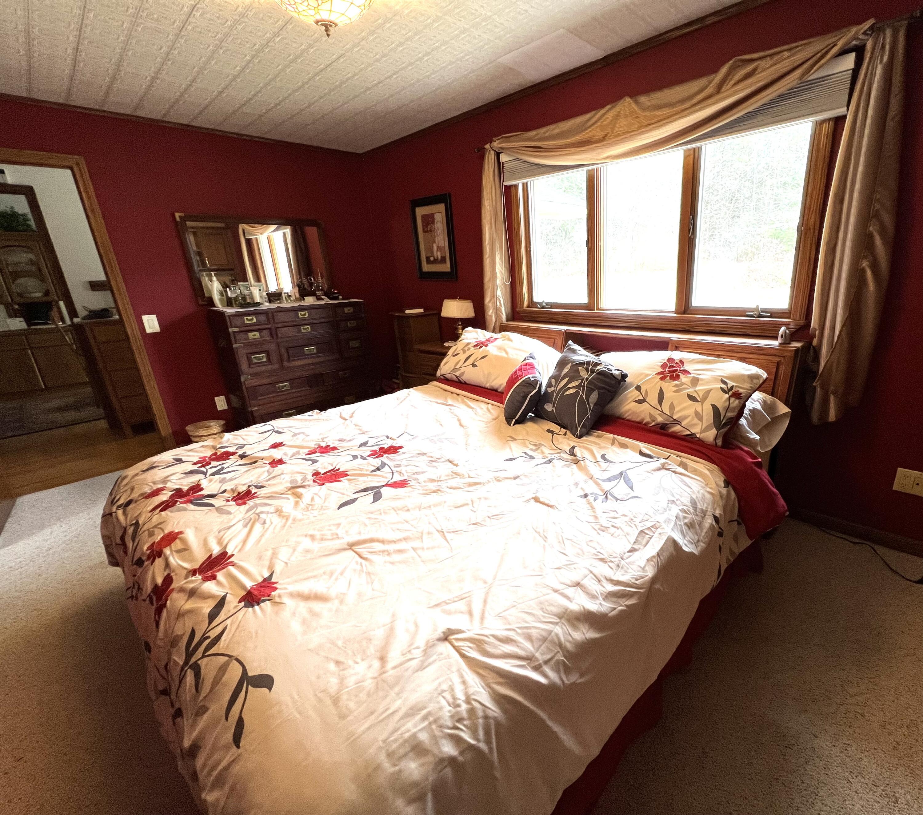 151 Forest Avenue Orono, ME 04473 - Photo 29 of 51 37