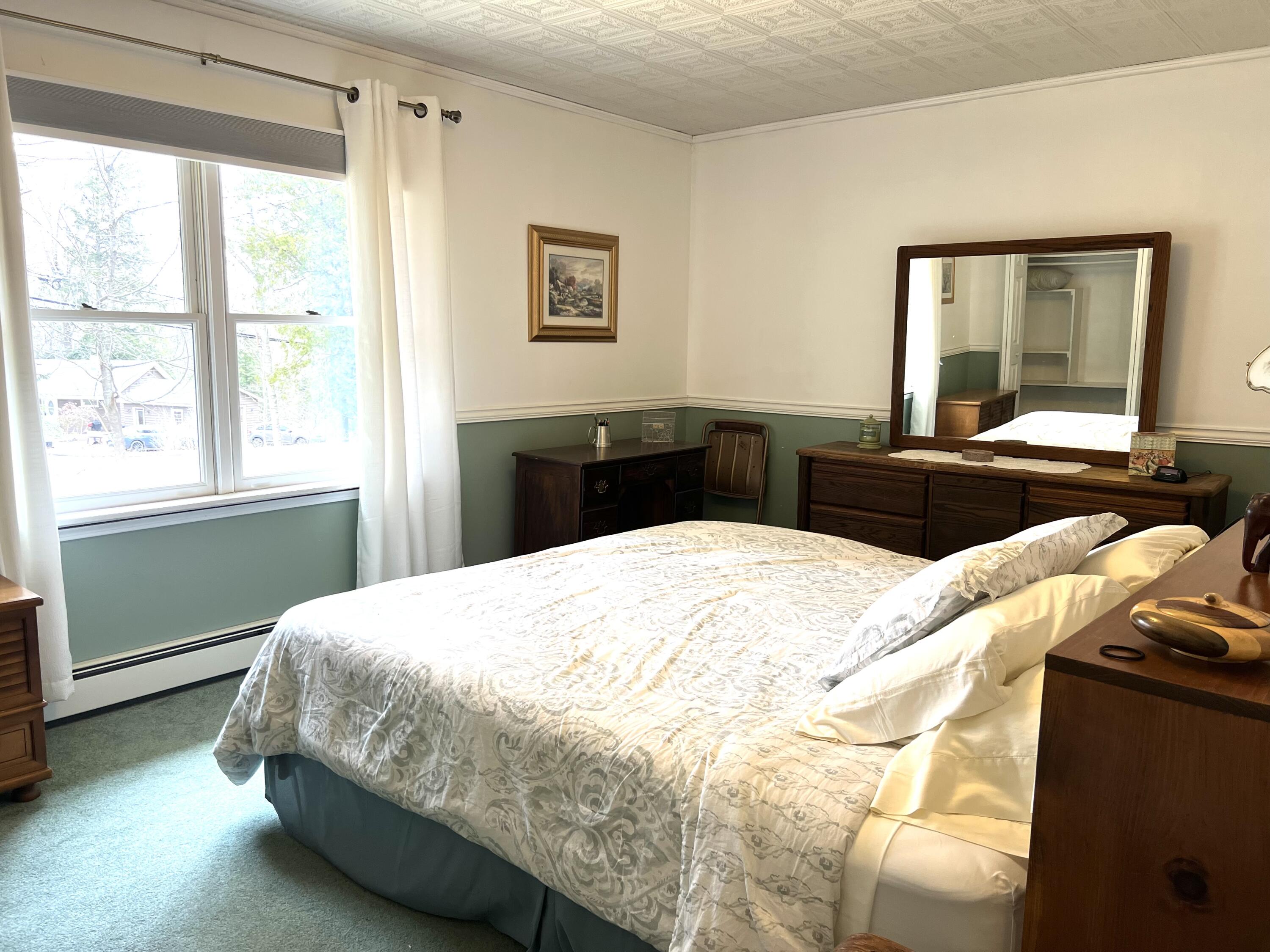 151 Forest Avenue Orono, ME 04473 - Photo 44 of 51 52